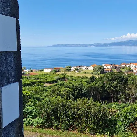 Holiday home Adega Melo Pereira - 2 Quartos Com Vista Mar Santo Amaro (Azores)